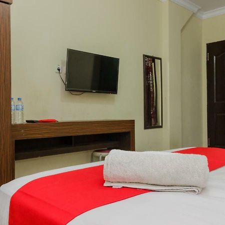 Reddoorz @ Malalayang 2 Manado Hotel Екстериор снимка