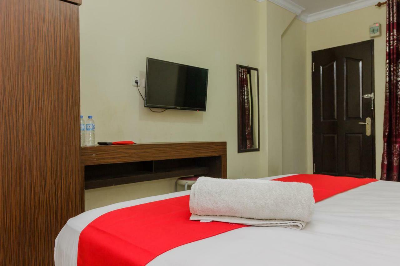 Reddoorz @ Malalayang 2 Manado Hotel Екстериор снимка