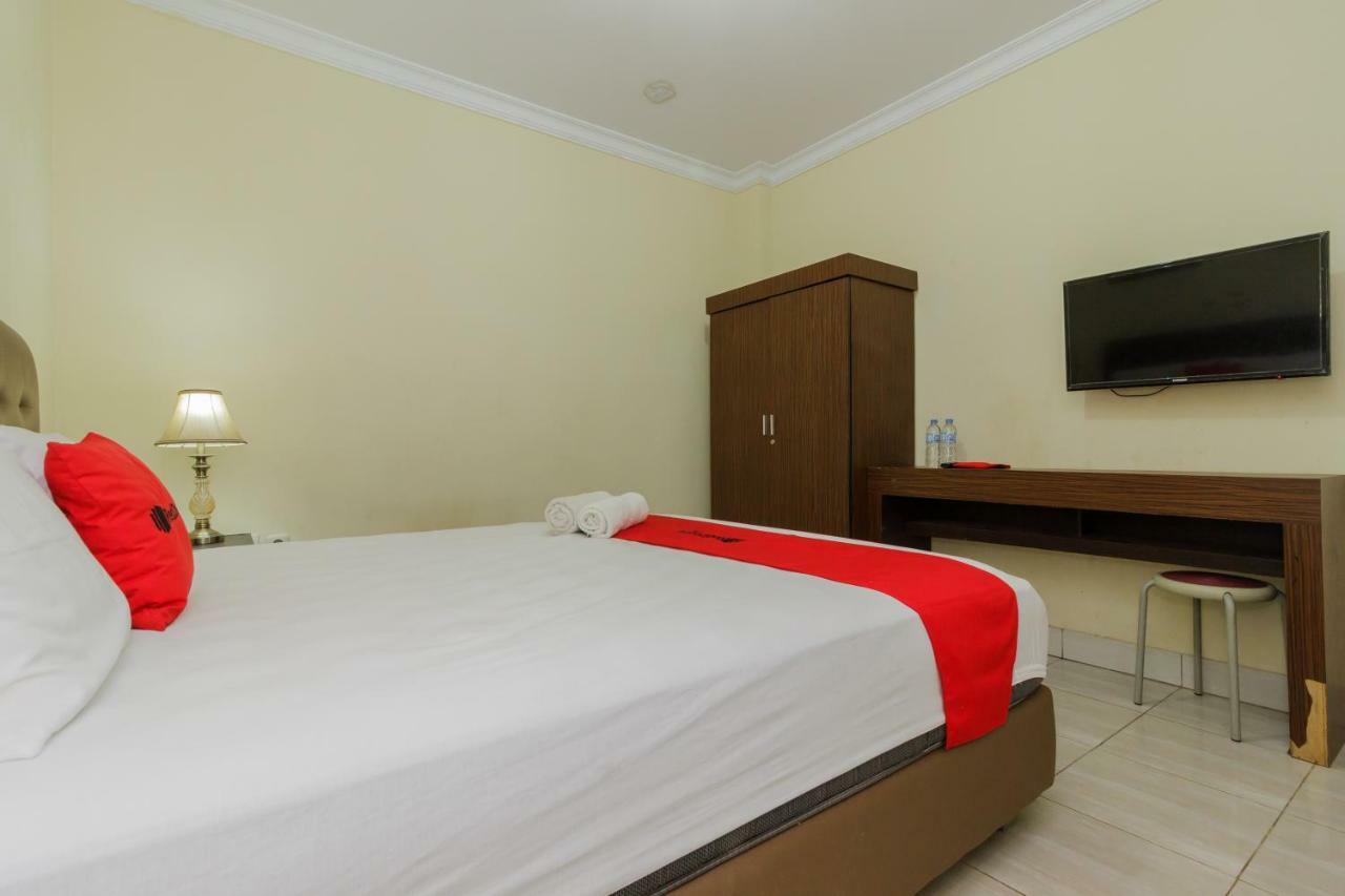 Reddoorz @ Malalayang 2 Manado Hotel Екстериор снимка